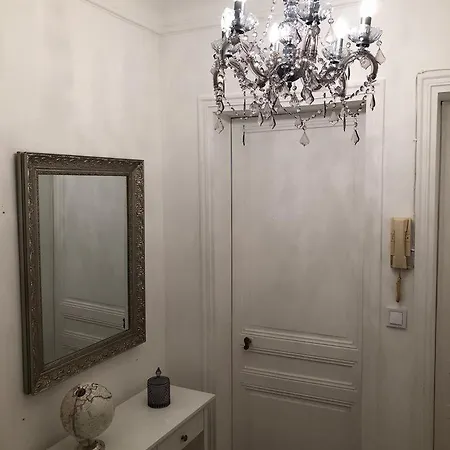 Cour Condorcet 6p Gestion Immo Daumesnil Апартаменты *