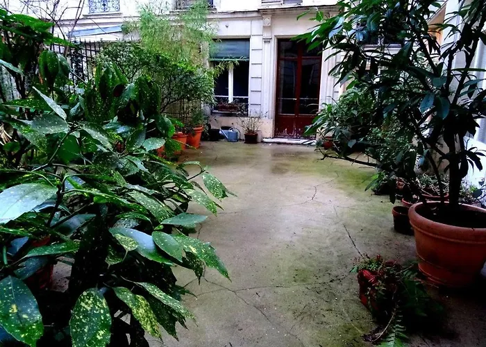 Cour Condorcet 6p Gestion Immo Daumesnil Апартаменты Париж