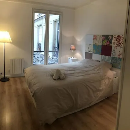 Cour Condorcet 6 Personnes Paris